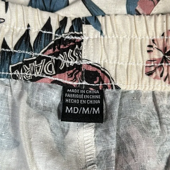 Jurassic Park Print Shorts - Picture 2 of 10